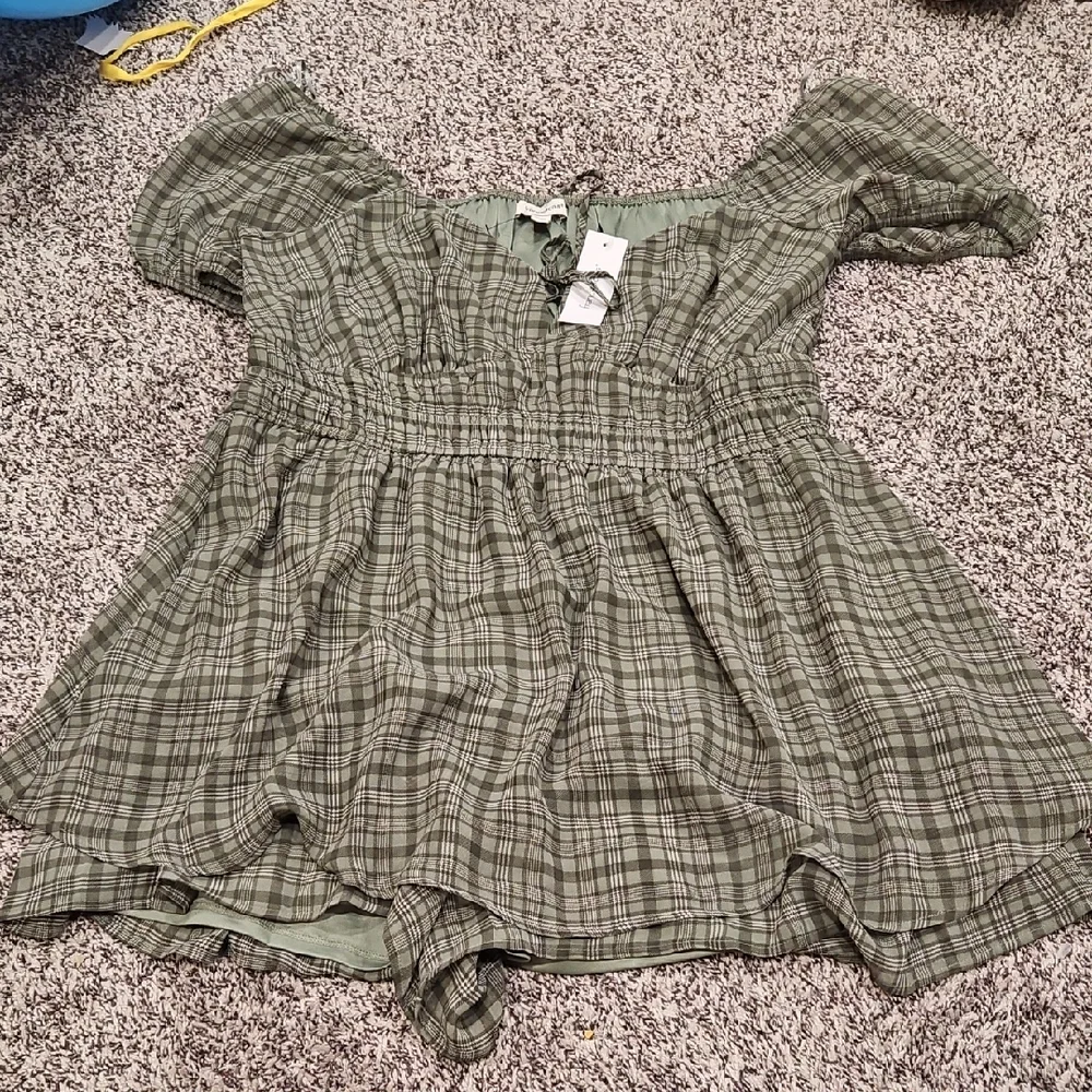 Francesca's Collections Green Plaid Romper Size XL